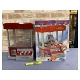 THE CLAW MACHINE GAME  (NIB)