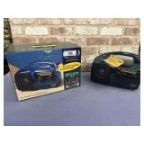 FREEPLAY SELF POWERED /SOLAR AM/FM RADIO