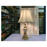 VNTG STIFFEL BRASS & WHITE PORCELAIN TABLE LAMP W