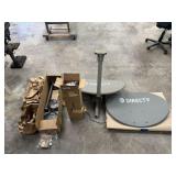 GROUPING OF SATELLITE EQUIPMENT