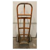 HEAVY DUTY HAND TRUCK / DOLLY
