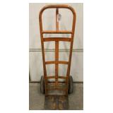 HEAVY DUTY HAND TRUCK / DOLLY