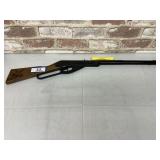 DAISY BUCK 105 B LEVER ACTION BB GUN