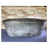 VINTAGE GALVANIZED WASH TUB; 30.5' X 16' X 10'
