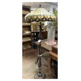 FLOOR LAMP WITH TIFFANY STYLE SHADE;  61' TALL