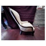 ANTIQUE VICTORIAN ERA PARLOR CHAIR