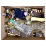 LARGE SELECTION: ASSORTED VINTAGE PERFUME BOTTLES