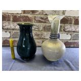2 PCS GLASSWARE / POTTERY: AN IRRIDESCENT ART