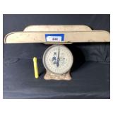 VINTAGE 'JAY BEE' INFANT SCALE