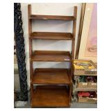 5-TIER ANGLED WOODEN BOOKSHELF