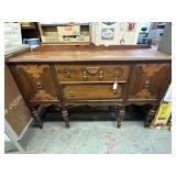 VINTAGE CARVED ORNATE 2 DRAWER, 2 DOOR SIDEBOARD,