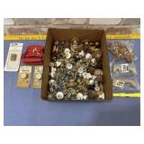 LARGE SELECTION OF ASSORTED CABINET KNOBS