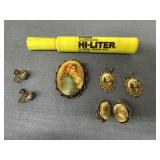 (7 PCS) VINTAGE BROOCH & 3 PAIR OF EARRINGS -