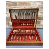 (45 PCS) WM ROGERS INTERNATIONAL SILVER