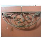 METAL  ARCHITECTURAL PIECE