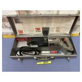 PORTER CABLE TIGER SAW IN METAL CASE; ELECTRIC