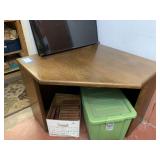 VINTAGE WOODEN CORNER DESK