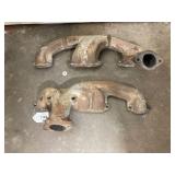 (2 PCS) CAST IRON MANIFOLD - RUSTY