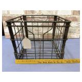 METAL DREAM LAND DAIRY CRATE