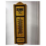 VINTAGE PLASTIC ADVERTISING THERMOMETER
