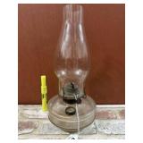 VINTAGE OIL LAMP WITH CHIMNEY