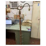 VINTAGE WOOD & BRASS BASE BRIDGE ARM FLOOR