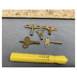 (5 PCS) VINTAGE CLOCK WINDING KEYS