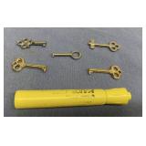 (5 PCS) SKELETON KEYS - GOLD & SILVER TONE