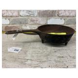 VINTAGE 8.5' OPEN FIRE FOOTED CAST IRON FRYER