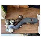 Trailer Ball & Hitch Set w/ Extra Hitch Balls