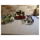 GROUP LOT: DEPARTMENT 56 VILLAGE PIECES -