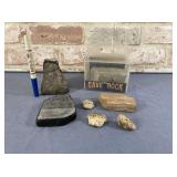 BOX LOT OF ASSORTED GEOLOGICAL ROCKS AND