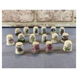 SELECTION OF ASSORTED PORCELAIN THIMBLES, 16 PCS