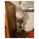 ANTIQUE GONE WITH THE WIND STYLE PARLOR LAMP
