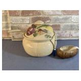 VINTAGE SOUP TUREEN SET WITH A BASKETWEAVE