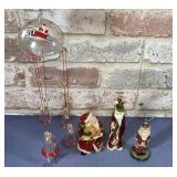 BOX LOT OF ASSORTED RESIN SANTA FIGURES & OTHER