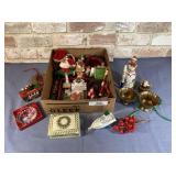 LARGE SELECTION OF ASSORTED CHRISTMAS Dï¿½COR