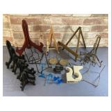 BOX LOT: ASSORTED EASELS AND WOODEN ROD