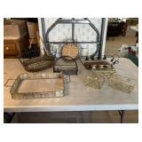 BOX LOT: ASSORTED WIRE & WOVEN BASKETS