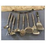 8 PCS STAINLESS KITCHEN UTENSILS & WALL RACK