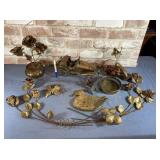 BOX LOT: 9+ PIECES OF BRASS & METAL Dï¿½COR PIECES