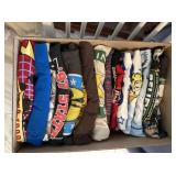 2 BOXES: VINTAGE TEE SHIRTS INCLUDING MELS DINER,