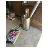 METAL CAN WITH SELECTION OF ASSORTED POSTERS