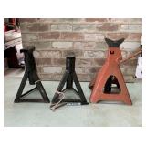 3 PCS: ASSORTMENT OF JACK STANDS