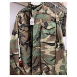 5 PCS: SELECTION OF ASSORTED MILITARY CAMOFLAGE