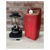 VINTAGE COLEMAN "THE POWERHOUSE" LANTERN THAT