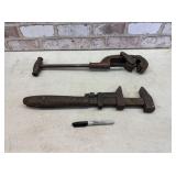 (2 PCS) ANTIQUE ADJUSTABLE HAND TOOLS: ANTIQUE