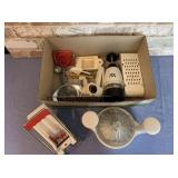 SELECTION OF ASSORTED CHOPPERS AND SLICERS