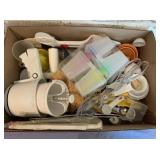BOX LOT: ASSORTMENT OF PLASTIC KITCHEN UTENSILS