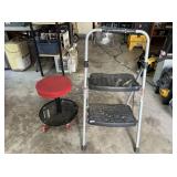 ROLLING SHOP STOOL WITH LOWER TOOL TRAY AND A 2-